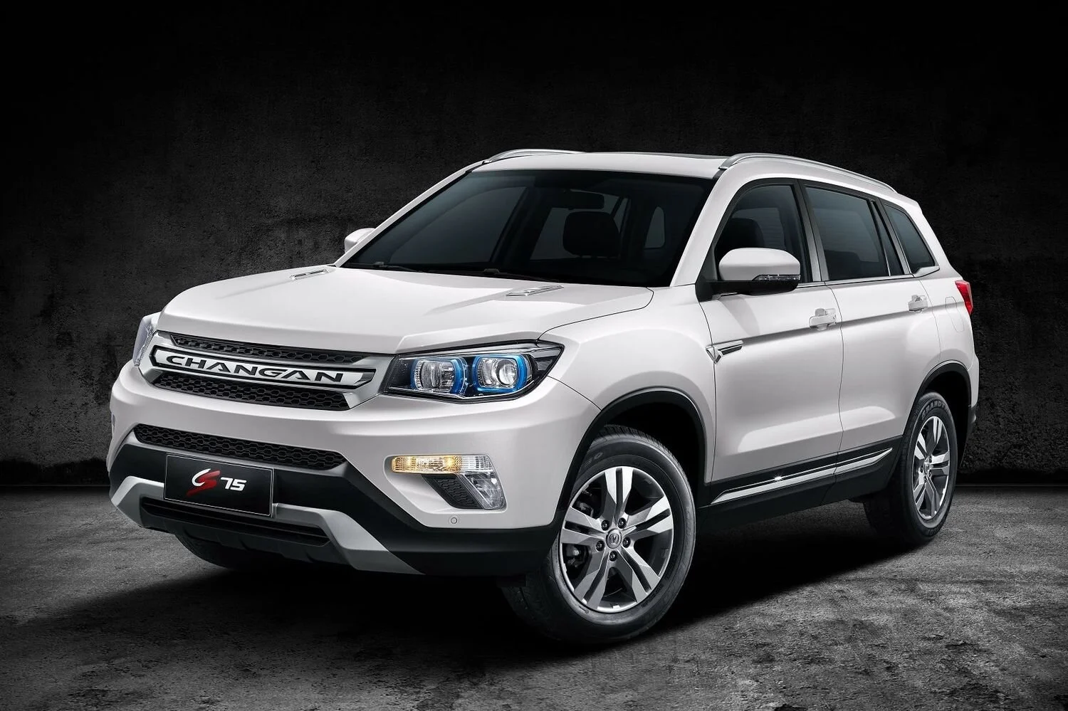 Changan CS75 1.webp